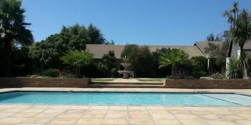 Africasky Guest House Kempton Park Eksteriør billede